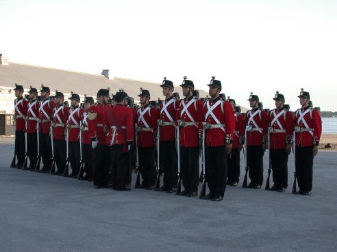 Soldiers-on-parade-at-Fort-Henry-Kingston